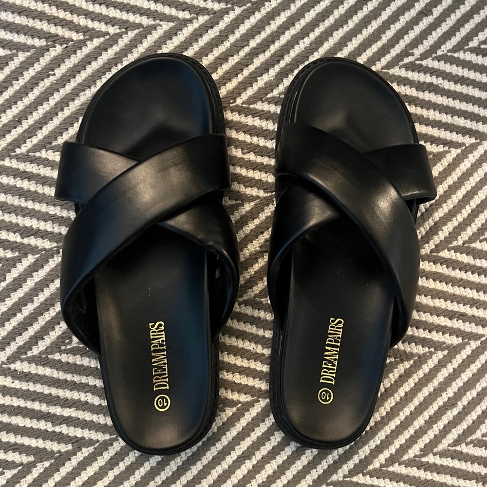 Black Dream Pairs Slide Sandals, Size 10
